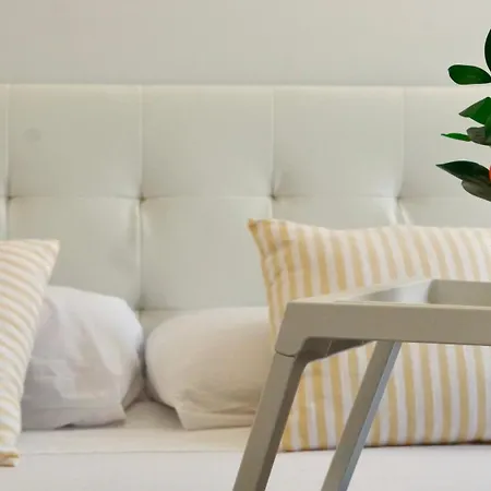 2 Relax - Seaside, 4 Beds & Free Parking *
