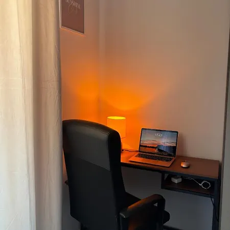 2 Relax - Seaside, 4 Beds & Free Parking Apartment *