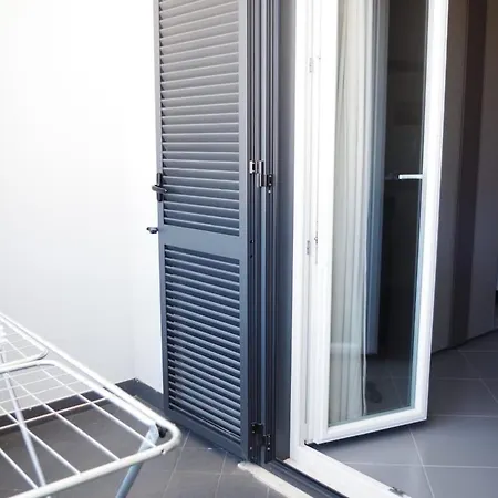 2 Relax - Seaside, 4 Beds & Free Parking Apartment